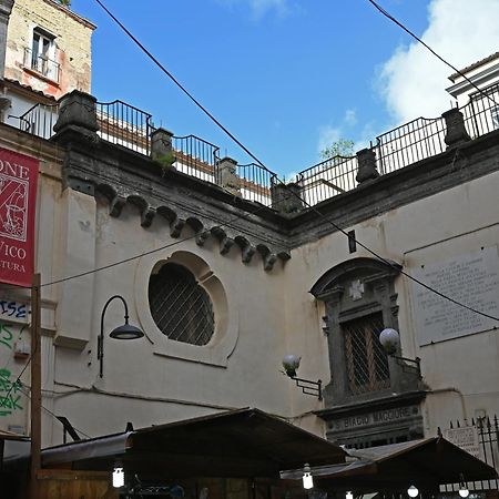 Appartement Il Rifugio Di Beppe à Naples Extérieur photo