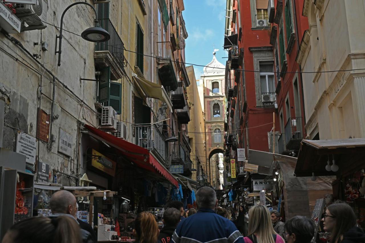 Appartement Il Rifugio Di Beppe à Naples Extérieur photo