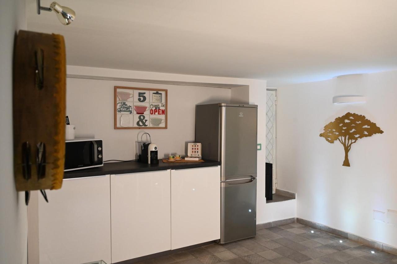 Appartement Il Rifugio Di Beppe à Naples Extérieur photo