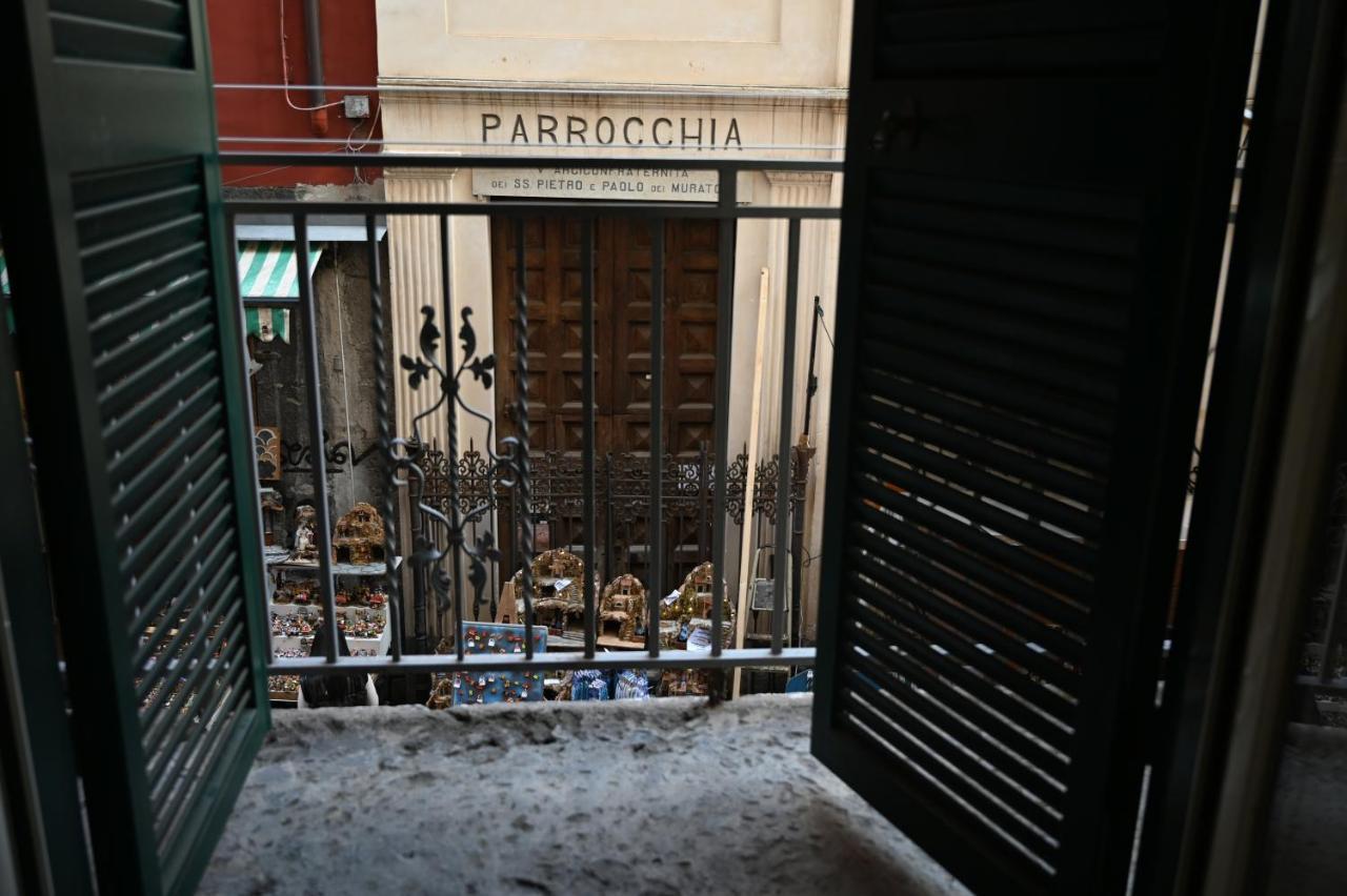Appartement Il Rifugio Di Beppe à Naples Extérieur photo