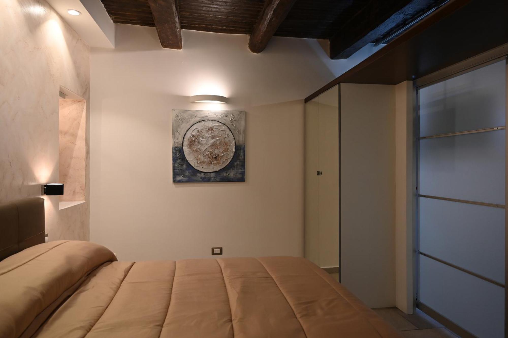 Appartement Il Rifugio Di Beppe à Naples Extérieur photo